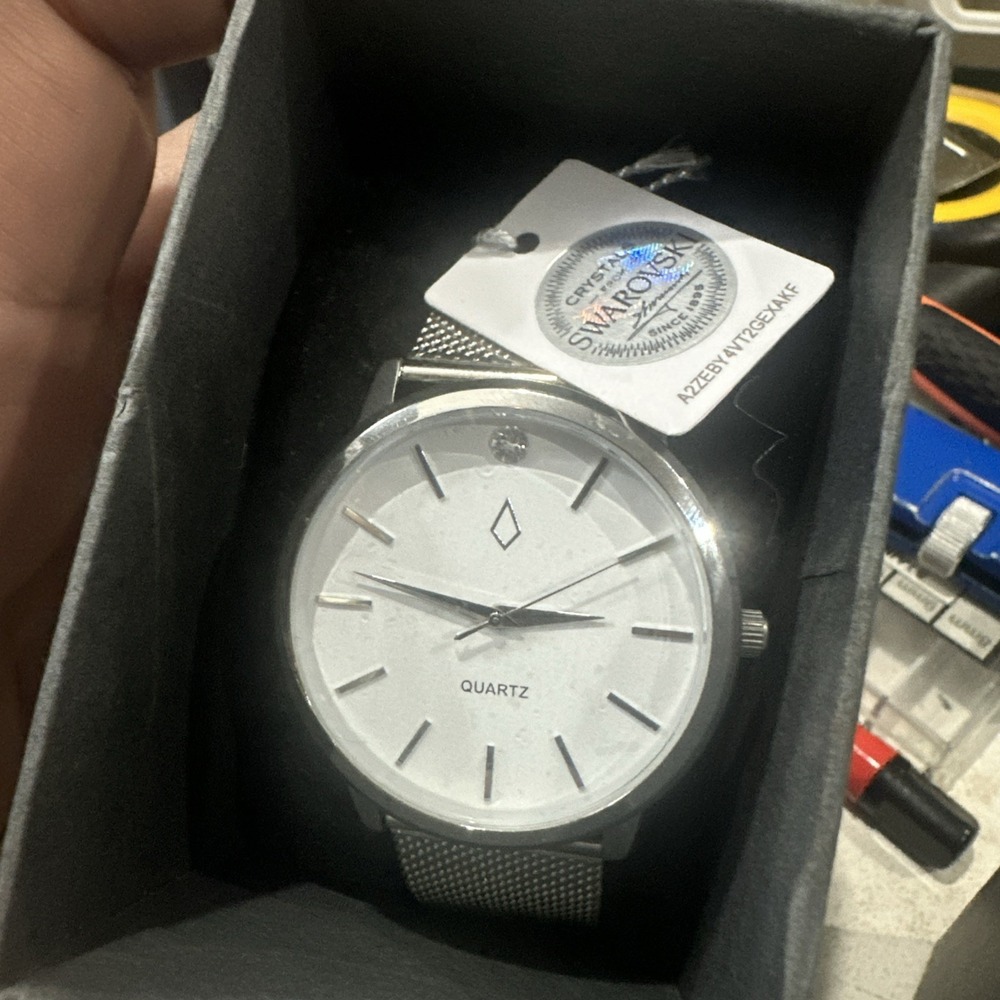 Works NIC & SYD Swarovski Crystal Silver Tone 40mm Mesh Band Unisex Watch W Box